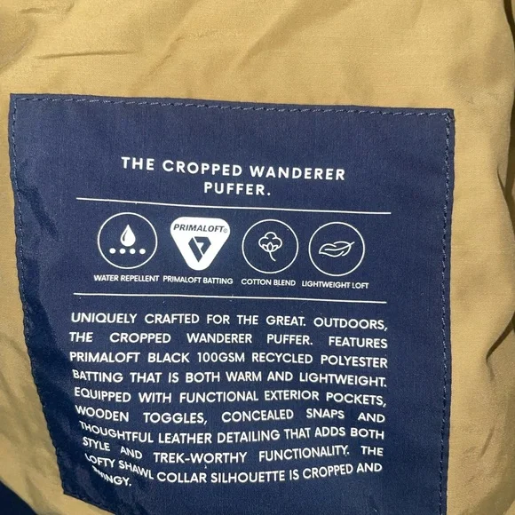 THE GREAT. Outdoors The Cropped Wanderer Blue Multicolor Patterned Puffer Jacket - Picture 6 of 9